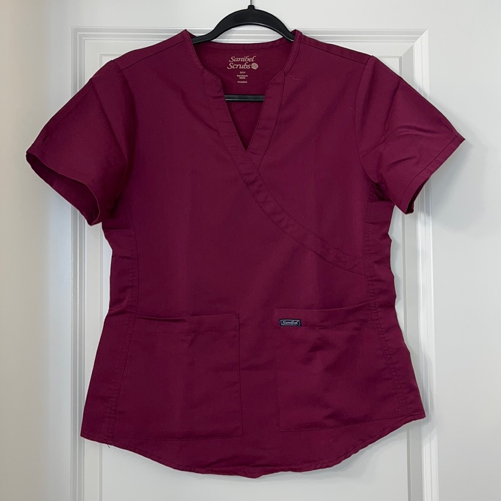 Sanibel Scrub top